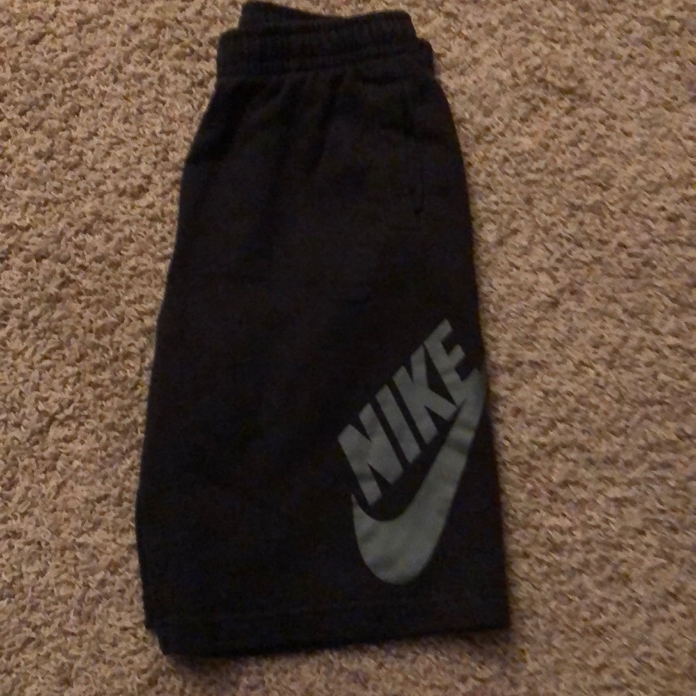 Boys Nike shorts
